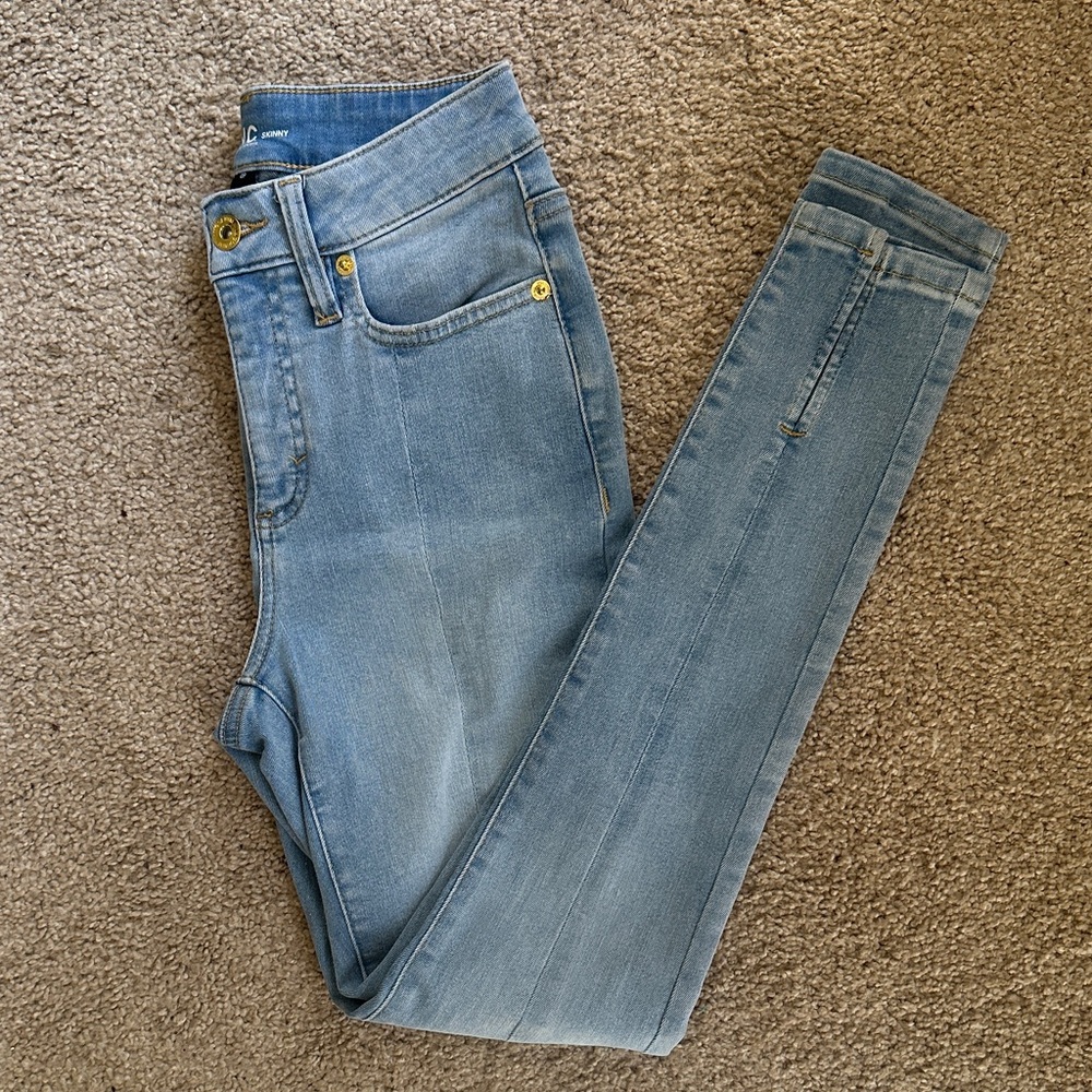 NWOT High Rise Skinny Jeans